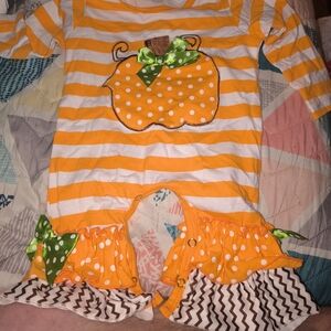 Pumpkin outfit unisex